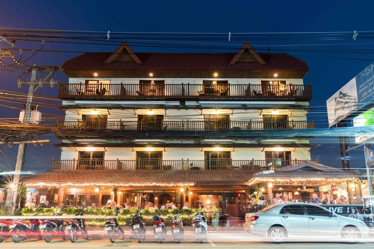 Jomtien Boathouse Hotel Pattaya Exterior photo